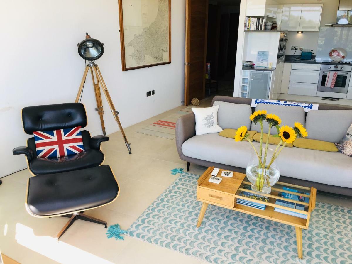 Eight Water's Edge Apartamento